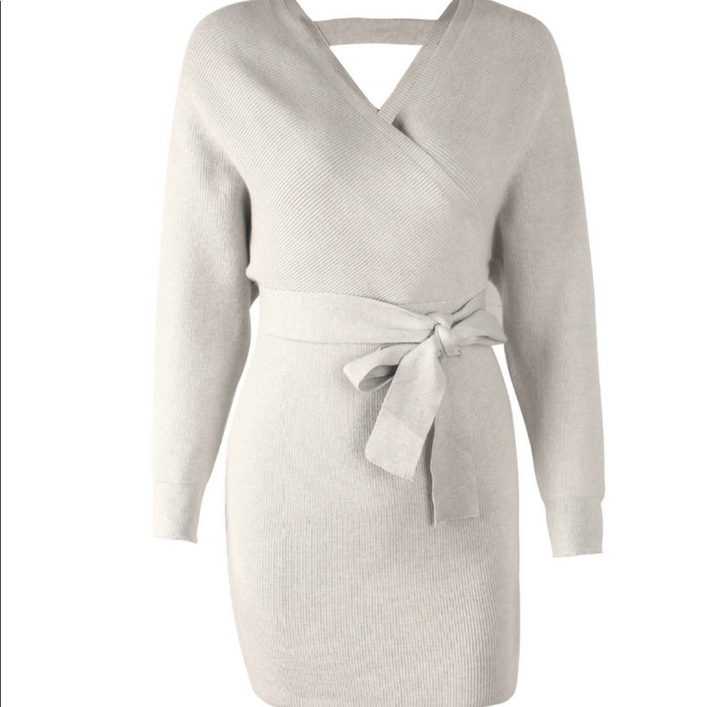 GRAY OFF THE SHOULDER SWEATER DRESS - Picture 4 of 6